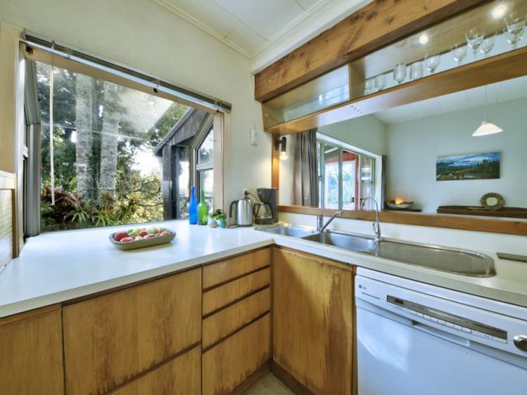 332 Titirangi Road Titirangi_14