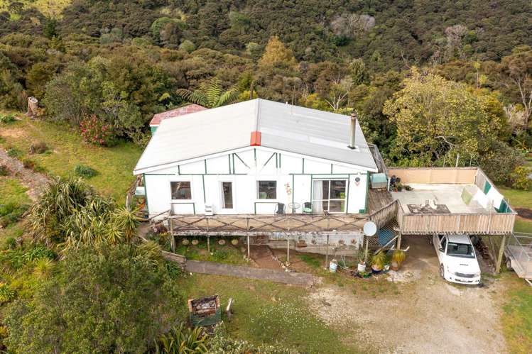 196 Newton Road Omapere_7