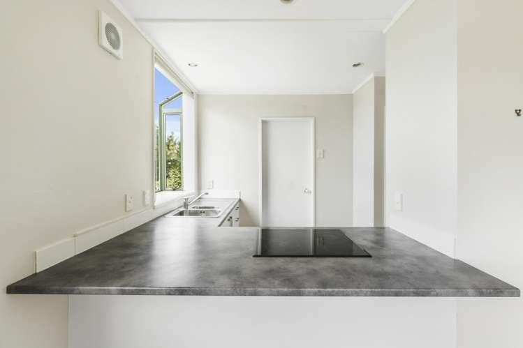 2/100 Manuka Road Bayview_19