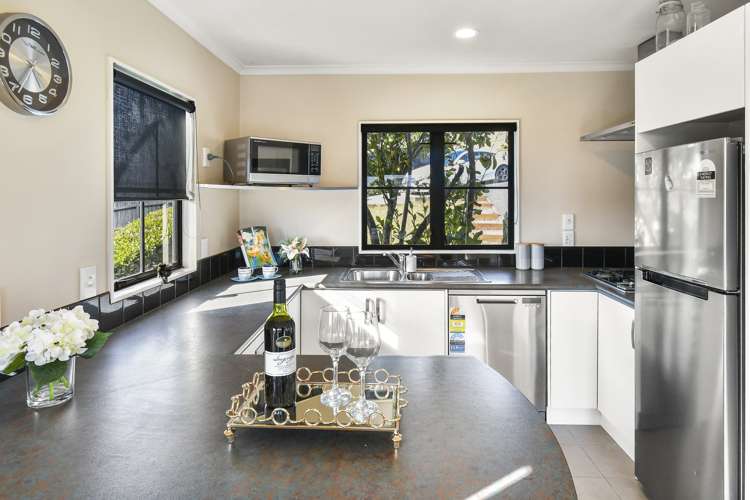 25 Libnai Avenue Clover Park_29