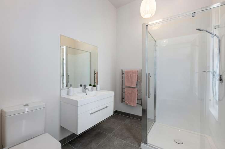 17 Austin Street Mount Victoria_30