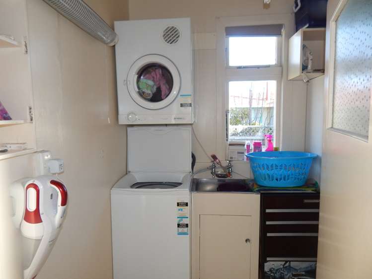 31 Hautana Street Woburn_11