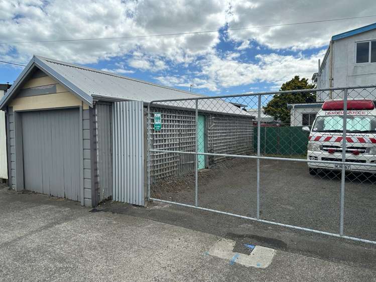 1 Glover Road Hawera_7