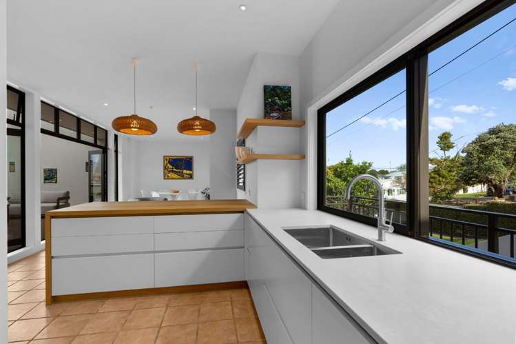 14B Alfred Street 10888_10