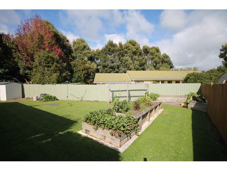 63 Shaw Avenue Paeroa_18