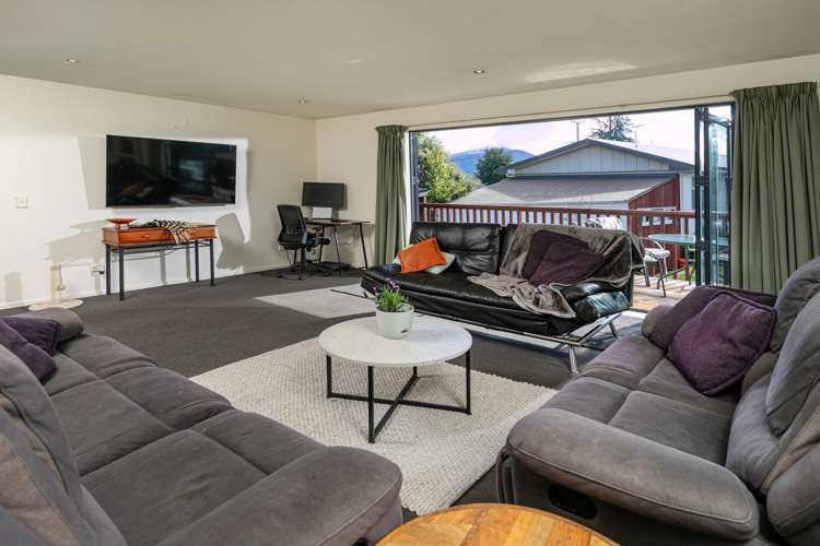 123 Aubrey Road Wanaka_3