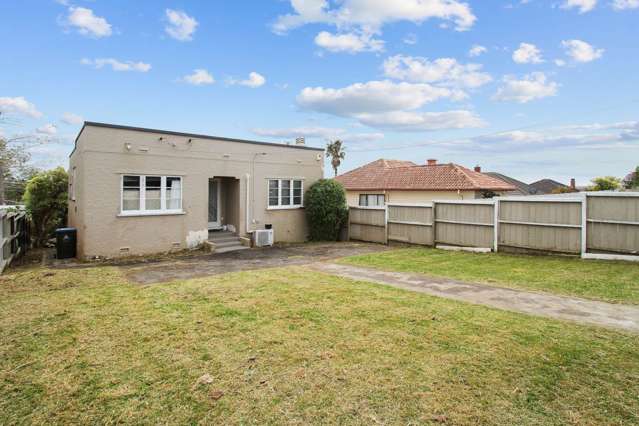 AFFORDABLE MT ROSKILL – DON'T MISS OUT!