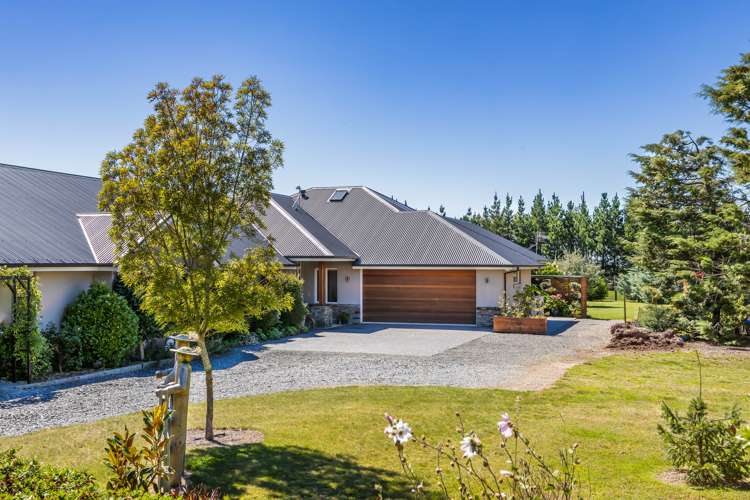 325 Isaac Road West Eyreton_24