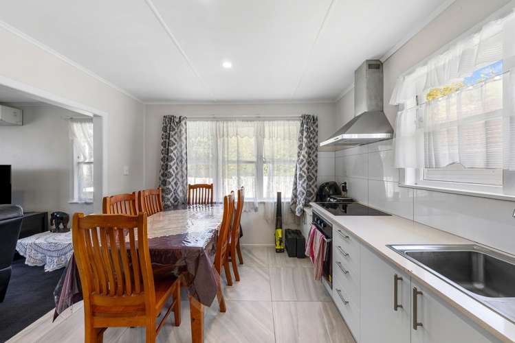 2/35 Forbes Road Favona_6