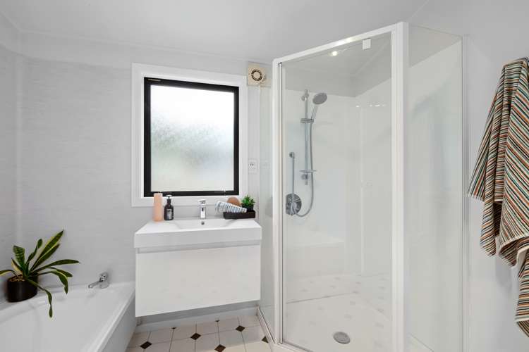 105 Poplar Grove Whalers Gate_10