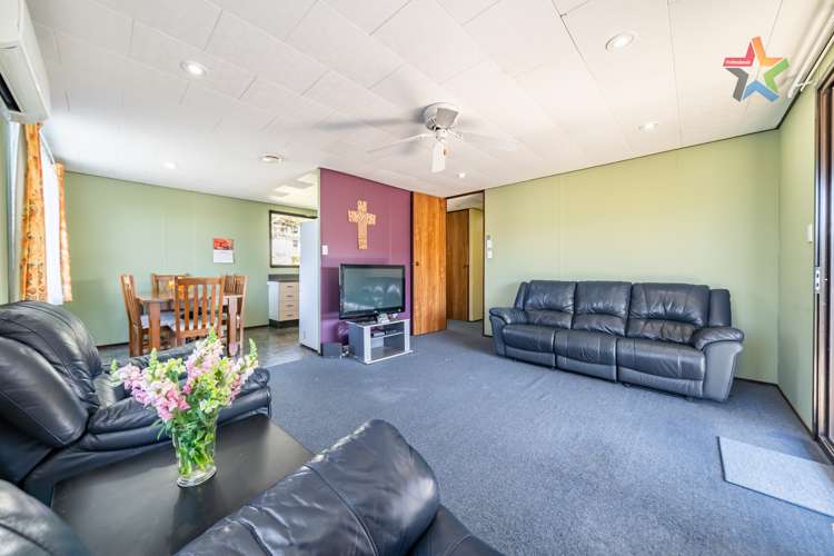 1 Mcmanaway Grove Stokes Valley_5