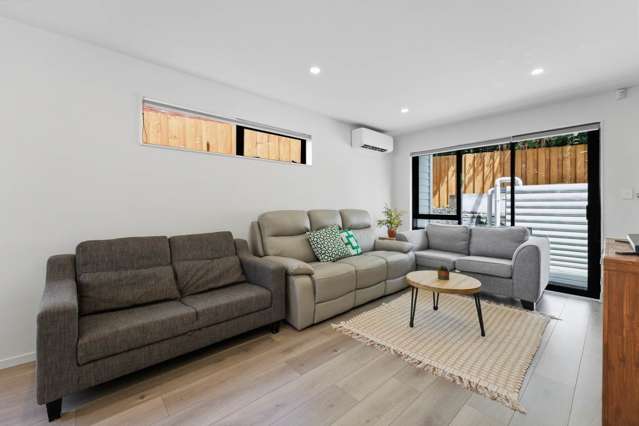 7/67 Royal View Road Te Atatu South_4