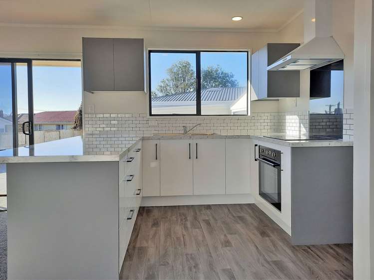 12a Alverstoke Road Parkvale_1