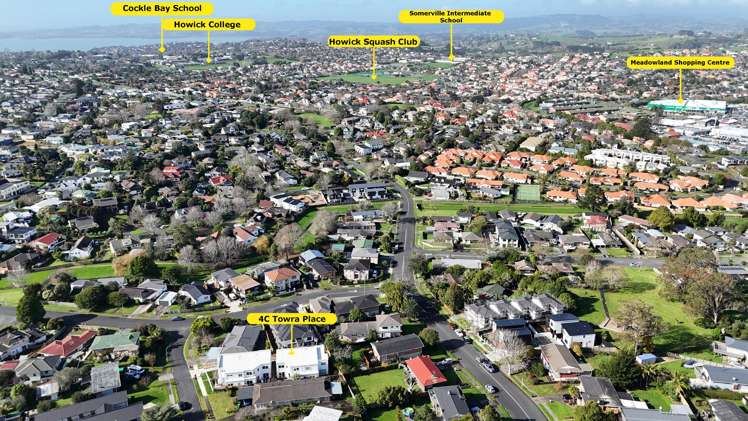 4c Towra Place Botany Downs_27