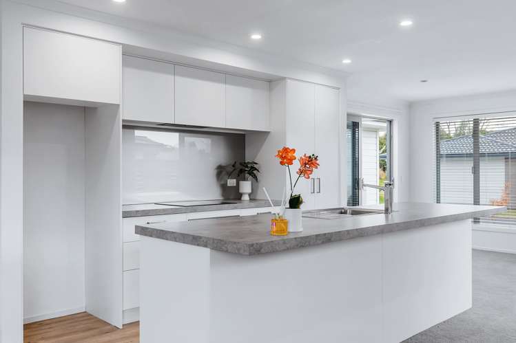 28 Bastille Court Rangatira Park_6