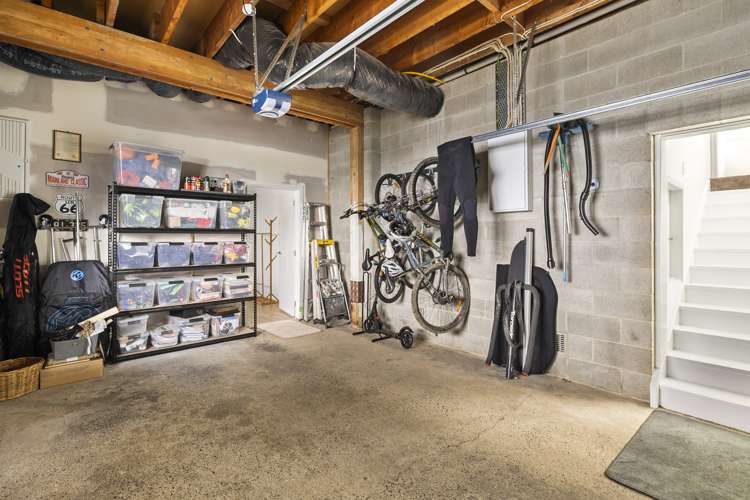 64 Cliffs Road Saint Clair_25