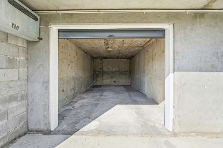 73A Great North Road St Johns Hill_16