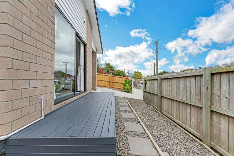 6a Clutha Crescent Clover Park_16