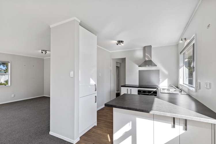 2/31 Alamein Avenue Belmont_6