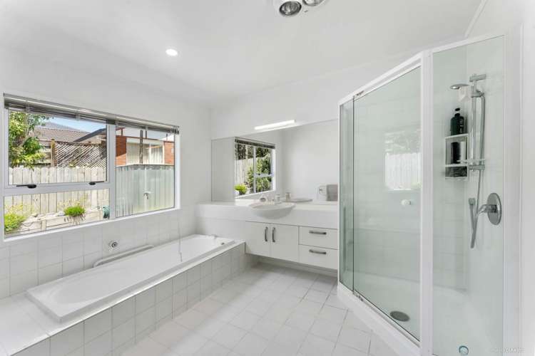 69 Kuripaka Crescent The Gardens_10