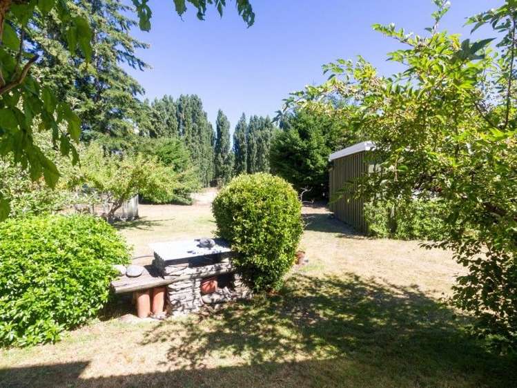 62 Kingston Street Albert Town_13