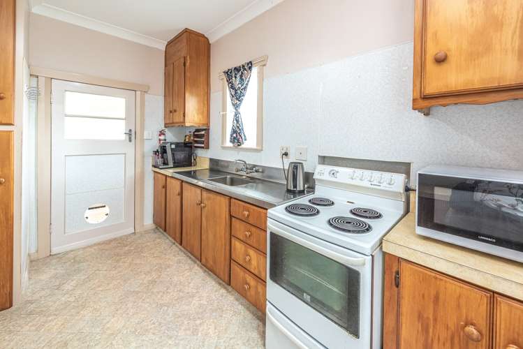 1580 South Road Manutahi_25