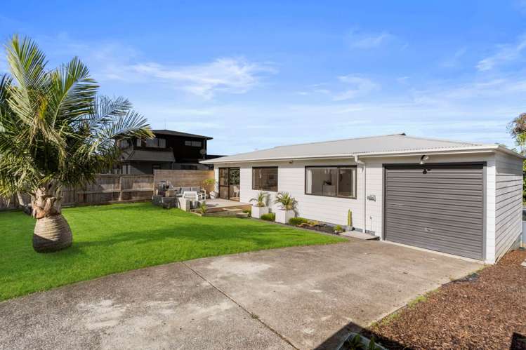 63a Albatross Road Red Beach_14