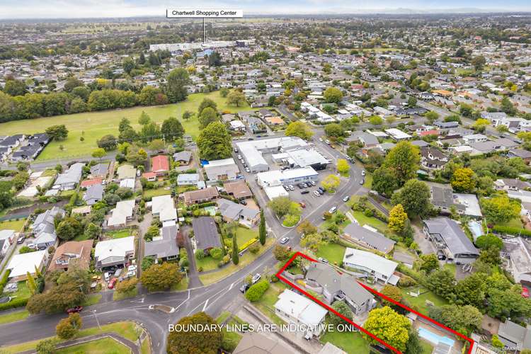 17 Queenwood Avenue Queenwood_25