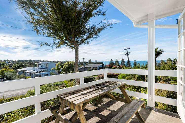 87 Deep Creek Road Waiake_23