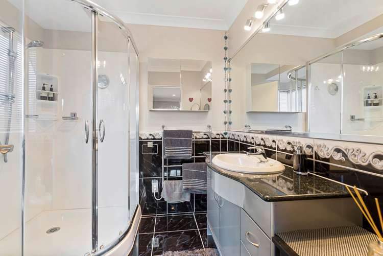 32 Albacore Way Maraetai_15