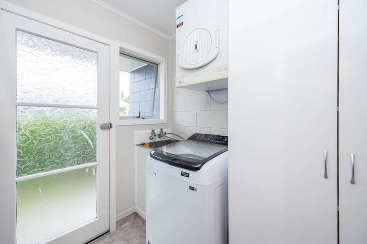 7 Maple Avenue Dinsdale_12