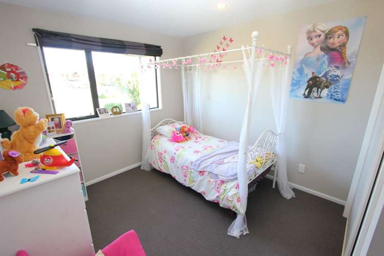 8 Warhol Place Rolleston_9