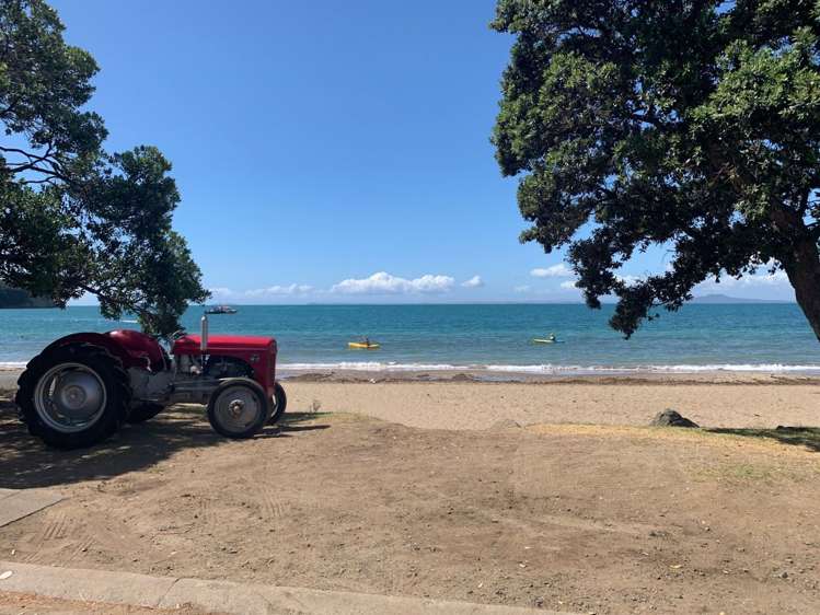 49 Cochrane Avenue Arkles Bay_15