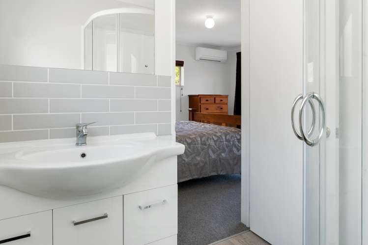 70 Bishopdale Avenue Bishopdale_13