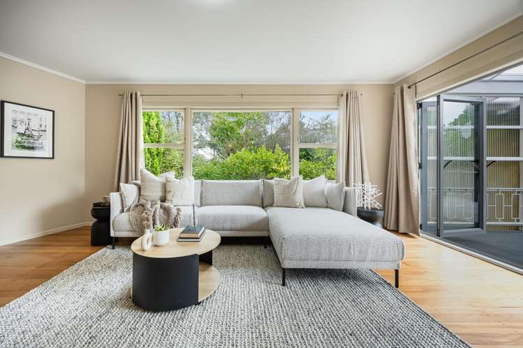 89 Aeroview Drive Beach Haven_5