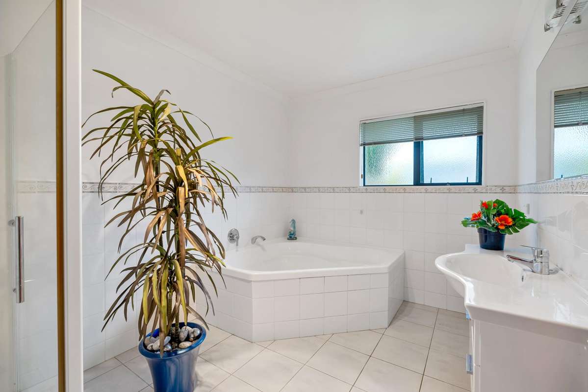 99 Old Parua Bay Road_5
