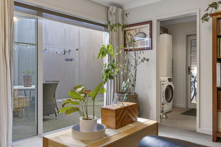 47 Chateau Crescent Rangatira Park_27