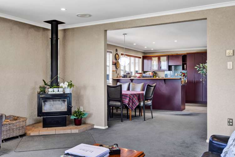 87 Monmouth Road Pembroke_5