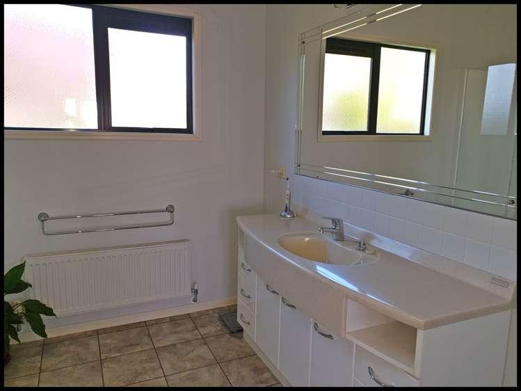 27a Shelter Grove Frankleigh Park_5