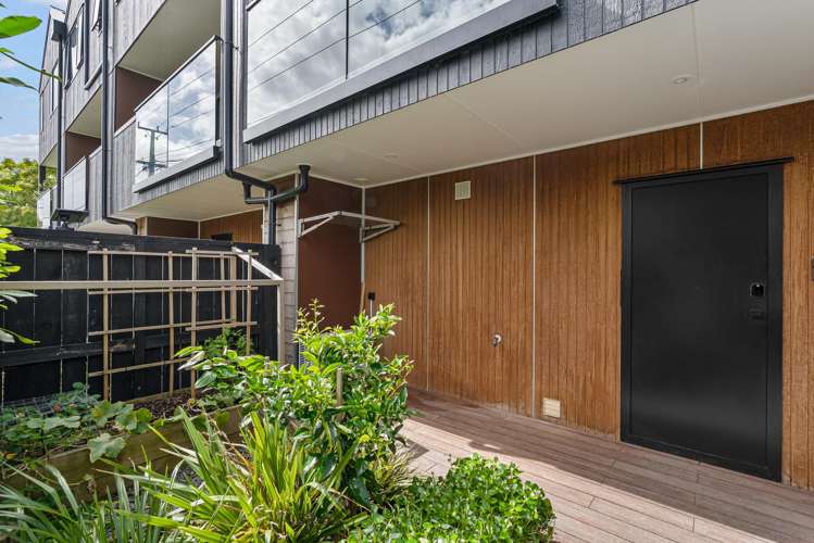 40D Titirangi Road New Lynn_17