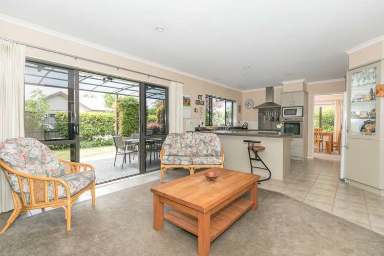 2 Taunton Court Huntington_6