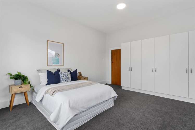 8 James K Baxter Place Addington_5