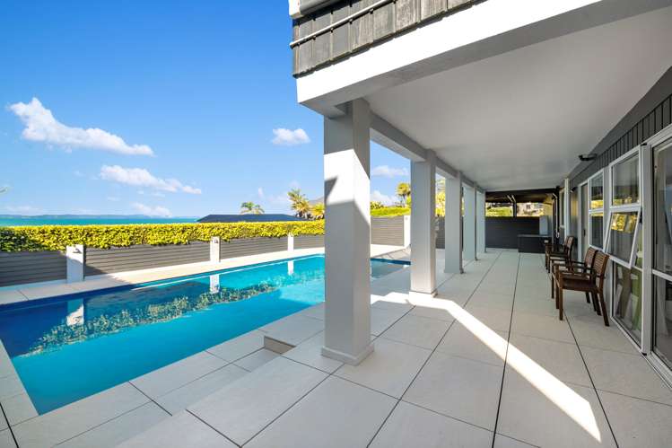 16 Burford Place Mellons Bay_10