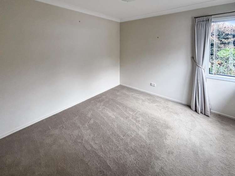 162 Carlton Street 1048_7