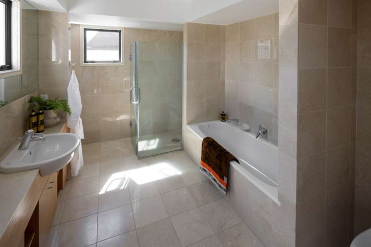 2 Garden Road Merivale_13