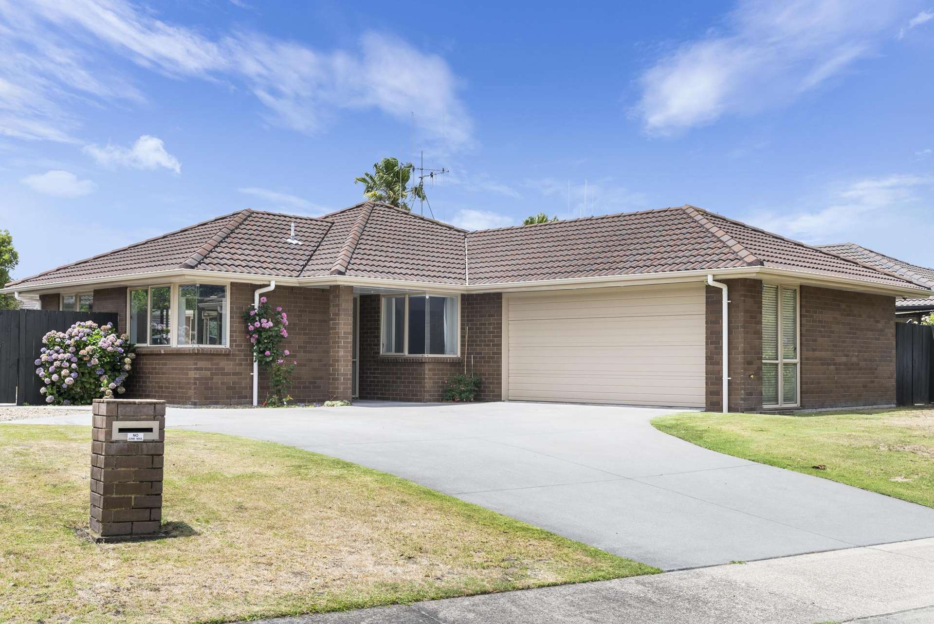 11 Roxbury Place Papamoa_0