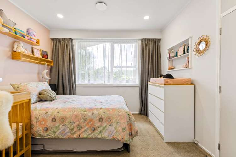 3 Freshney Place Hill Park_16
