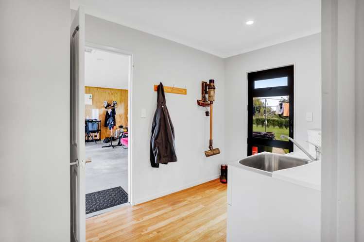 395 Manutahi Road Lepperton_19