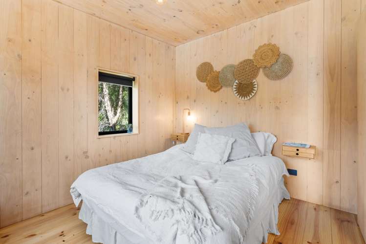 41 Aylmers Valley Road Akaroa_13