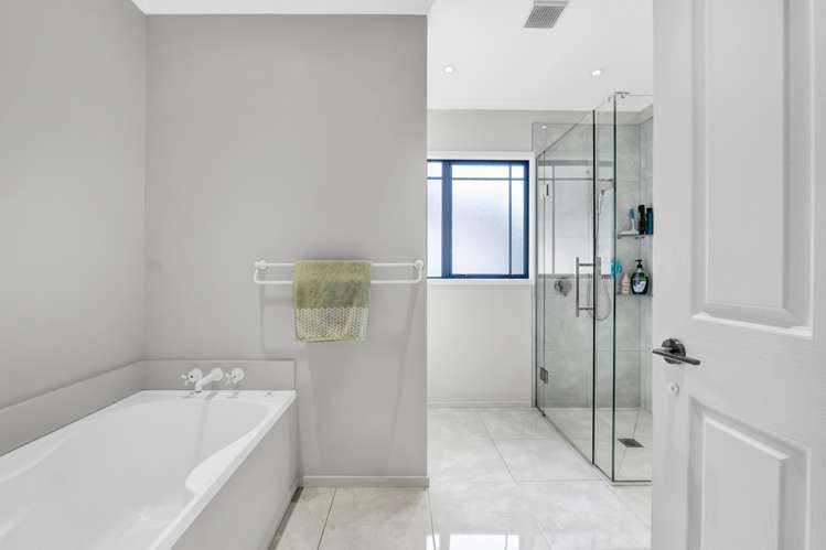 16 Beach Road Urenui_18